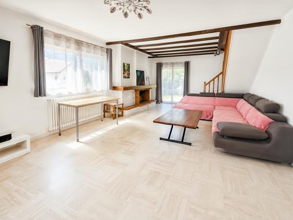 Maison 6 pièces La ville du bois 145m2