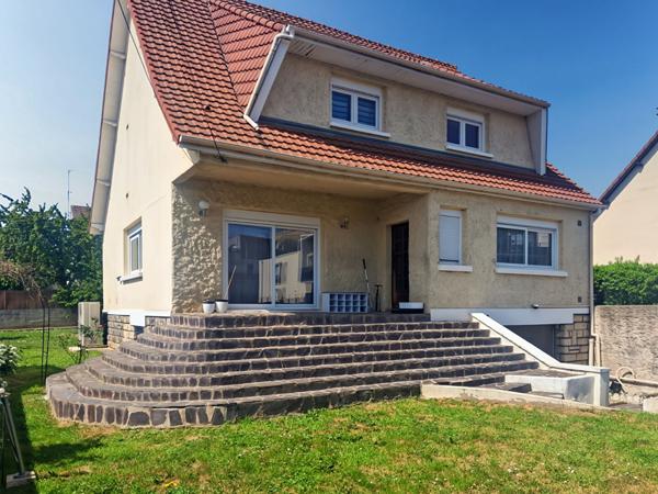 Maison 6 pièces La ville du bois 145m2