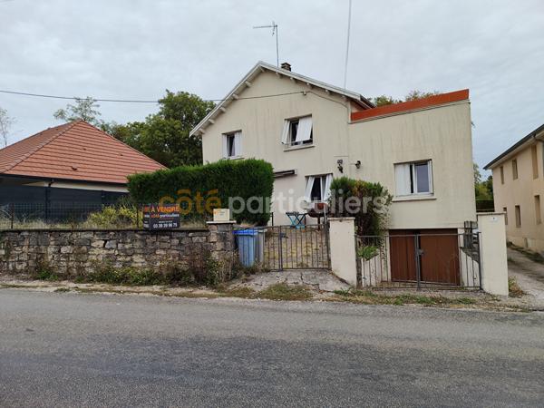 Vente
                Maison67 m² - 4 Pièces -
                    CHAMPVANS (39100)