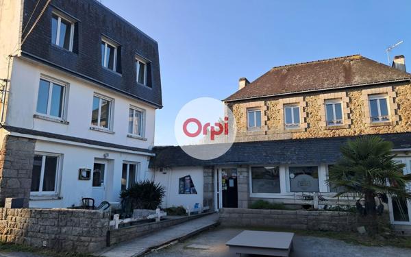 Maison à vendre    11 pièces •  Noyalo