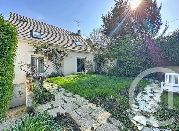 Maison à vendre  6 pièces - 105,66 m 2   VILLEJUIF  - 94