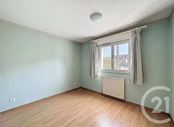 Maison à vendre  6 pièces - 105,66 m 2   VILLEJUIF  - 94