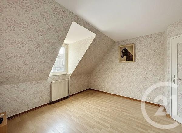 Maison à vendre  6 pièces - 105,66 m 2   VILLEJUIF  - 94