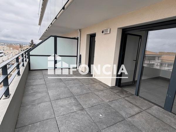 Location Appartement 2 pièces 38.75 m² - Sete 34400