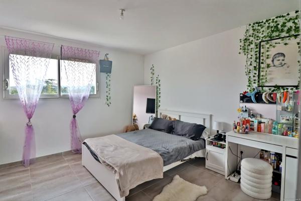 Villa contemporaine 4 chambres - Piscine - Secteur très recherché