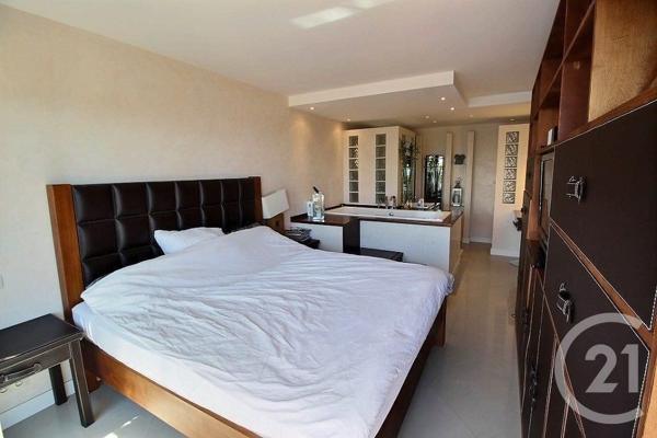 Appartement T3 à vendre  3 pièces - 114,28 m2 ROQUEBRUNE CAP MARTIN - 06