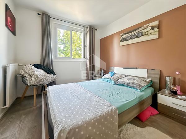 Appartement 4 pièces à vendre à Reims - 81 m², 1er étage, balcon, parking couvert