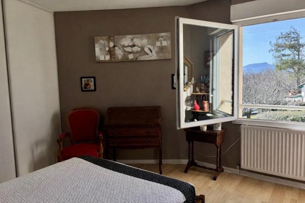 BIDART - LIMITROPHE BIARRITZ - T3 AVEC GRANDE TERRASSE SUD FACE AUX MONTAGNES