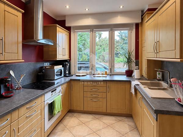Hesdin-la-Forêt - Maison 3 chambres avec jardin, véranda et garage