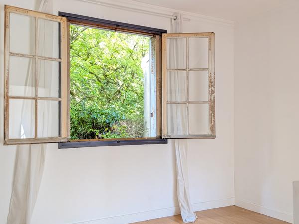 Maison
         3 pièces
        - 71 m² Exclusivité 575 000 € *