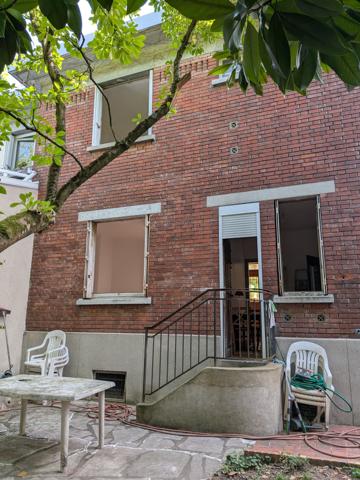 Maison
         3 pièces
        - 71 m² Exclusivité 575 000 € *