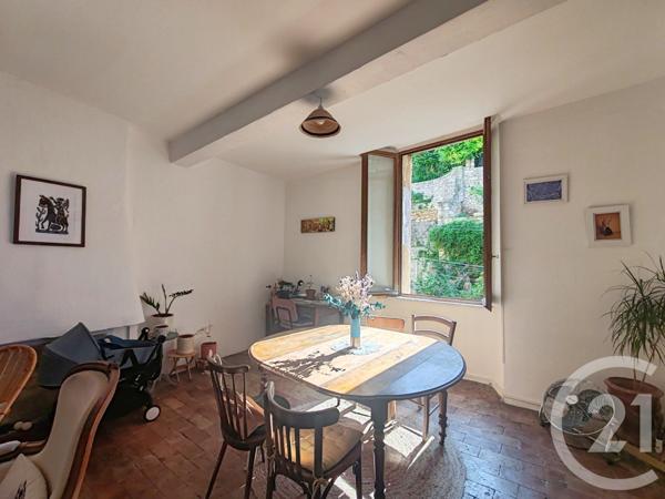 Appartement F3 à vendre  3 pièces - 79 m2 FORCALQUIER - 04
