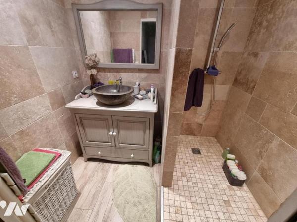 Caen appartement 4 PP avec jardinet et garage