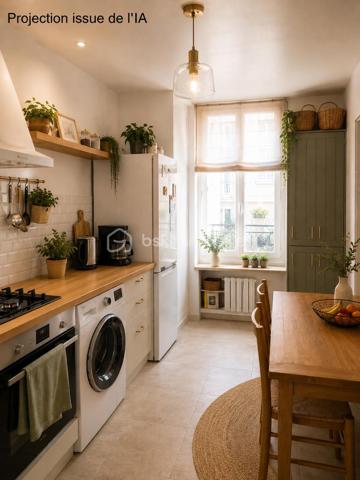Au cœur d'Anet, à seulement 1 heure 30 de PARIS via la RN12 venez découvrir une maison ancienne pleine d'âme et son jardin caché.

Certaines maisons ont une présence, une douceur, une atmosphère que l'on perçoit dès les premiers instants. Celle-ci en fait partie.
Derrière ses murs anciens vous apprécierez la fraicheur de l'été et la douce chaleur des mois d'hivers. 

Située à pied du centre d'Anet, du château, des commerces et des écoles, cette maison ancienne du XIXe siècle développe environ 150 m2 habitables et offre un art de vivre rare, entre charme préservé, volumes familiaux et jardin intime.

L'intérieur a conservé tout ce qui fait le caractère des demeures anciennes : cheminées, moulures, carreaux de ciment, tomettes, boiseries, placards d'origine, belles hauteurs et matériaux empreints d'authenticité. Les pièces de réception sont chaleureuses, élégantes et baignées d'une lumière douce.

La maison comprend 4 chambres, dont une en rez-de-chaussée, ainsi que 2 salles d'eau et 2 WC, offrant une organisation confortable pour une famille, des invités ou une vie de plain-pied. Une terrasse bien exposée vous permettra de profiter d'instants de détente à l'ombre pour vous ressourcer et profiter de votre extérieur.

Sous les toits, les volumes révèlent une très belle charpente apparente et prolongent l'âme du lieu avec beaucoup de cachet.
 
À l'abri des regards, le jardin clos, arboré et fleuri compose un véritable jardin secret, rare en cœur de ville. Cour pavée, préau ancien, cave voûtée : chaque espace raconte quelque chose.

Une adresse pleine de charme, pour ceux qui recherchent moins une maison qu'un véritable lieu de vie.