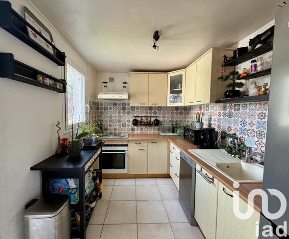 House for sale 4 rooms 95 m² La Ferté-Alais