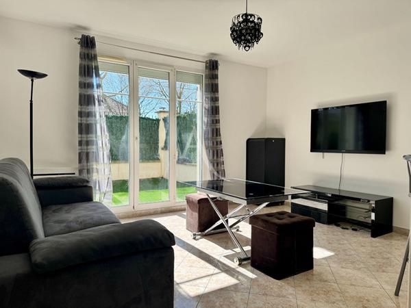 2 pièces rénové avec terrasse ensoleillée - Bussy-Saint-Georges