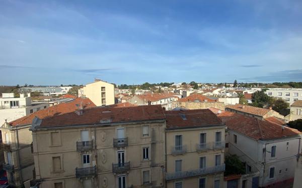 Appartement à vendre    3 pièces • 74 m2 Montpellier
