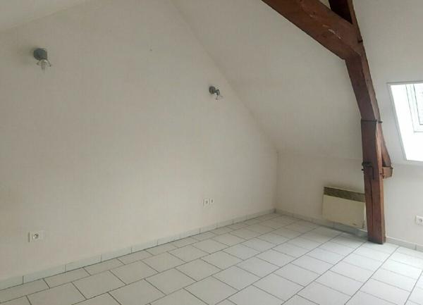 Appartement à louer    1 pièce •  Château-Thierry