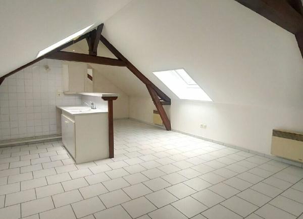 Appartement à louer    1 pièce •  Château-Thierry