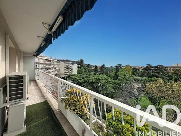 Appartement à vendre 4 pièces 97 m² Le Cannet