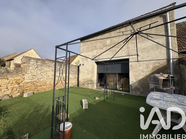 Maison à vendre 4 pièces 111 m² Saint-Amand-Montrond