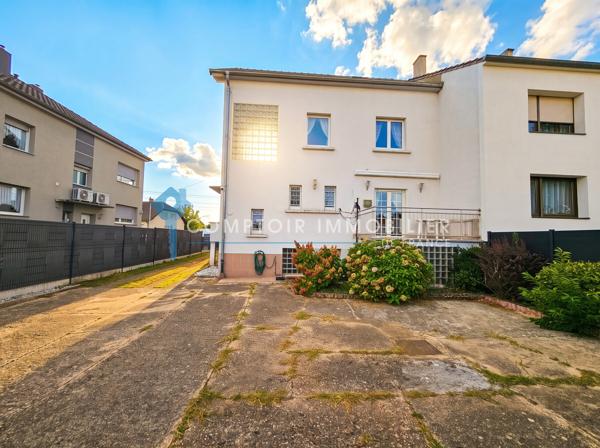 Maison 6 pièce(s) 3 chambre(s) 119 m²