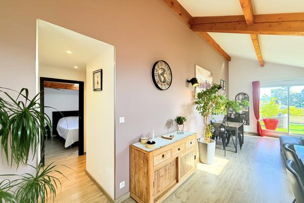 Biguglia (20620) Location meublée à l’année - Mini-Villa sur toit - Terrasse 100 m² – Vue dégagée mer & montagnes