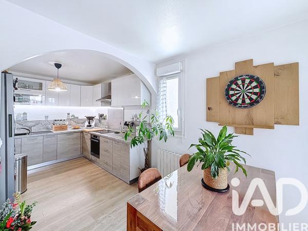 Appartement à vendre 4 pièces 81 m² Montigny-le-Bretonneux