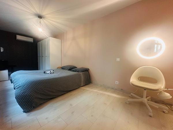 Maison Blois 8 pièces avec 5 appartements locatifs.