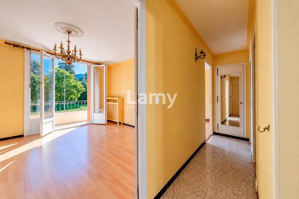 Appartement + annexe