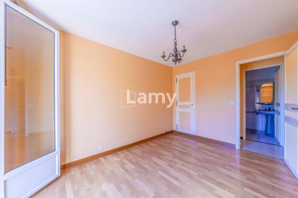 Appartement + annexe