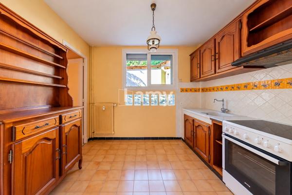 Appartement + annexe