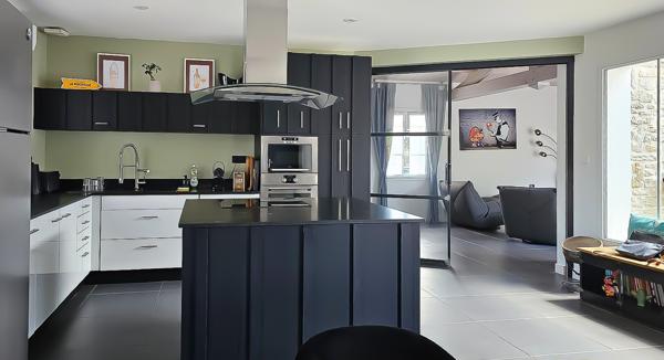 Maison Sainte Soulle 6 pièce(s) 200 m2, Sainte soulle 17220