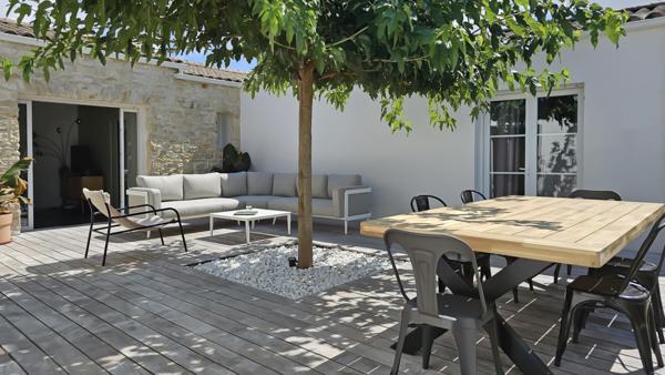 Maison Sainte Soulle 6 pièce(s) 200 m2, Sainte soulle 17220