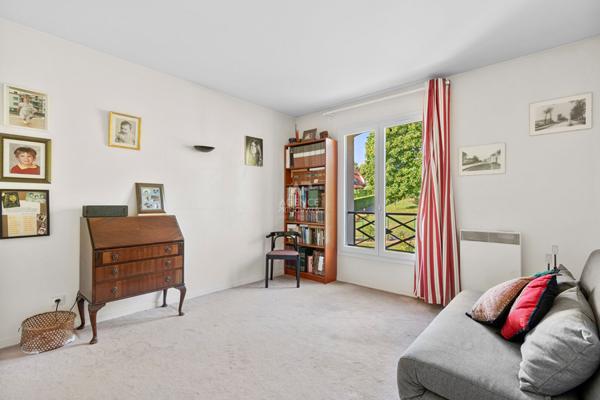 Maison Fourqueux 9 pièce(s) 262 m2 €1 395 000 ** - Référence 17238