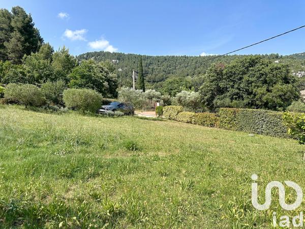 Maison à vendre 5 pièces 130 m² Cuges-les-Pins