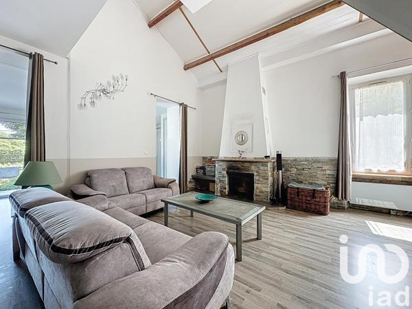 Maison à vendre 5 pièces 130 m² Cuges-les-Pins