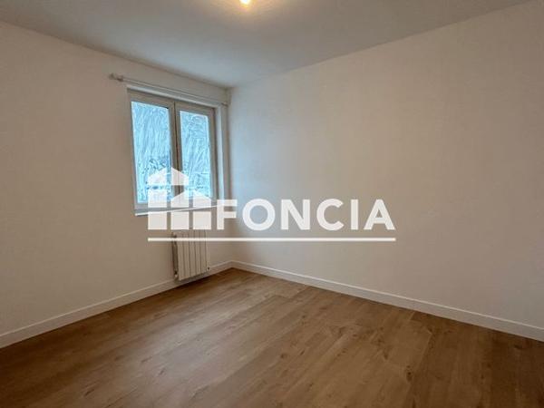 Location Appartement 2 pièces 43.44 m² - 56B, Route d'Orbec Lisieux 14100