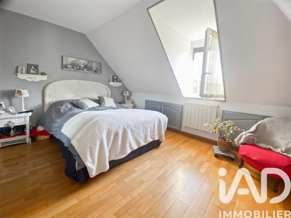 Maison à vendre 6 pièces 132 m² Brie-Comte-Robert