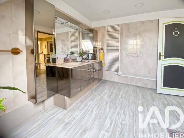 Maison à vendre 6 pièces 132 m² Brie-Comte-Robert