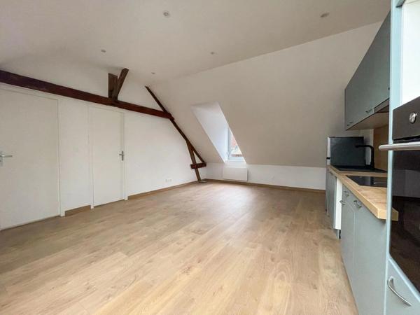 Location Appartement 2 pièces 63 m2 à Péronne