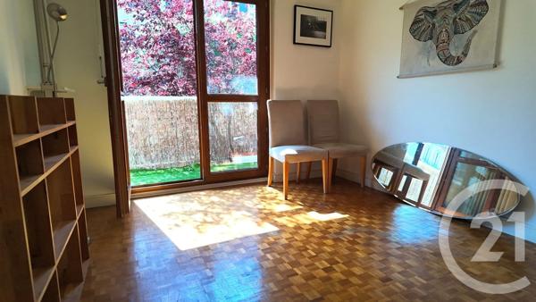 Appartement F3 à vendre  3 pièces - 64,90 m 2   VILLEMOMBLE  - 93