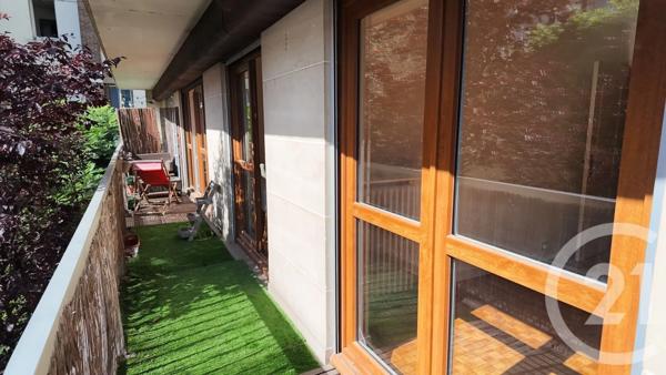 Appartement F3 à vendre  3 pièces - 64,90 m 2   VILLEMOMBLE  - 93