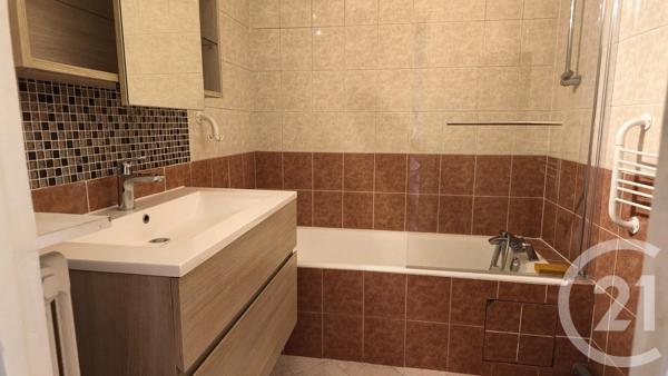 Appartement F3 à vendre  3 pièces - 64,90 m 2   VILLEMOMBLE  - 93