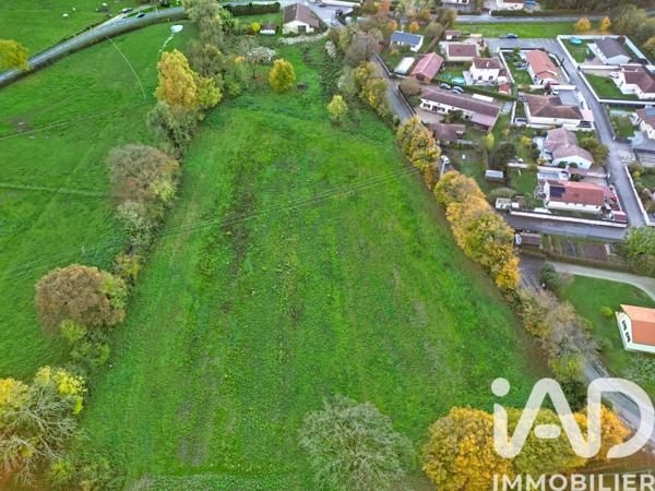 Terrain à vendre 780 m² Montagnat