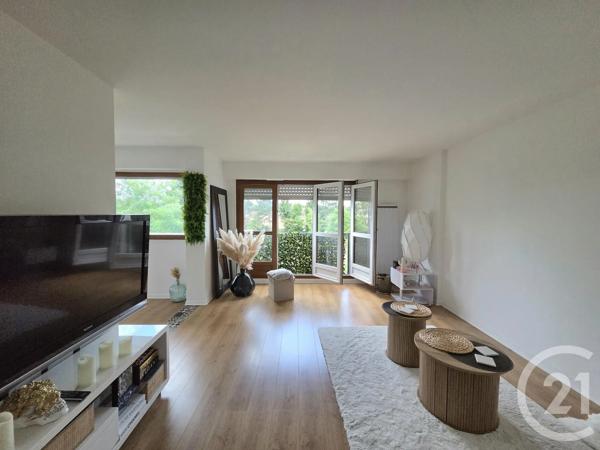 Appartement F4 à vendre  4 pièces - 81,05 m 2   ST OUEN L AUMONE  - 95