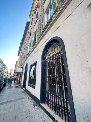 Vente Local commercial 1 pièces 168 m2 à Nice