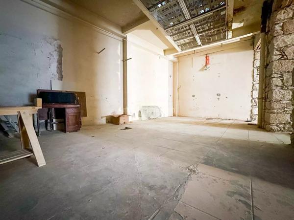 Vente Local commercial 1 pièces 168 m2 à Nice