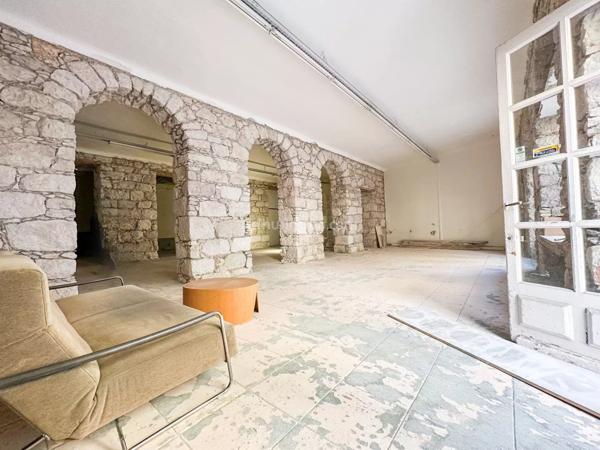 Vente Local commercial 1 pièces 168 m2 à Nice