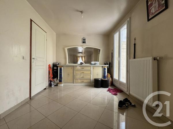 Maison à vendre  6 pièces - 107 m 2   GOUSSAINVILLE  - 95